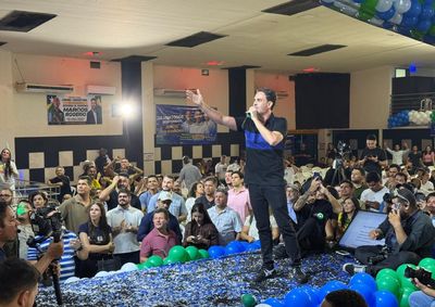 Prefeito destacou a capacidade de di&aacute;logo, articula&ccedil;&atilde;o pol&iacute;tica e lideran&ccedil;a do senador
