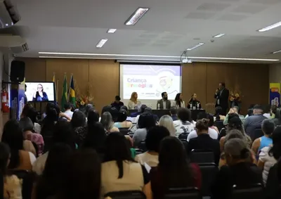 Evento re&uacute;ne representantes dos 52 munic&iacute;pios para discutir prote&ccedil;&atilde;o infantil