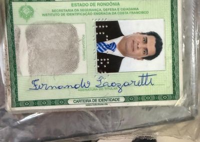 Criminosos arrombaram a porta do im&oacute;vel e fugiram ap&oacute;s o assassinato