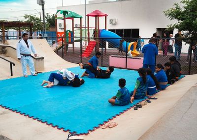 Projeto oferece aulas esportivas gratuitas para crian&ccedil;as e adolescentes 


