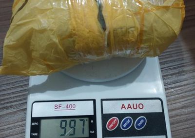Opera&ccedil;&atilde;o tamb&eacute;m resultou na apreens&atilde;o de maconha, R$ 8,3 mil em dinheiro e de um ve&iacute;culo