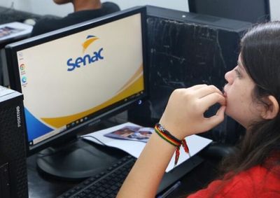 Iniciativa substitui Escola Aberta de Inform&aacute;tica e oferece capacita&ccedil;&otilde;es de curta dura&ccedil;&atilde;o