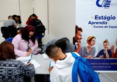 S&atilde;o 36 oportunidades para est&aacute;gio e oito para aprendizagem em &aacute;reas distintas