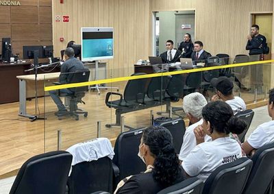 Crime ocorreu na frente dos filhos da v&iacute;tima, que foi morta a facadas em 2025