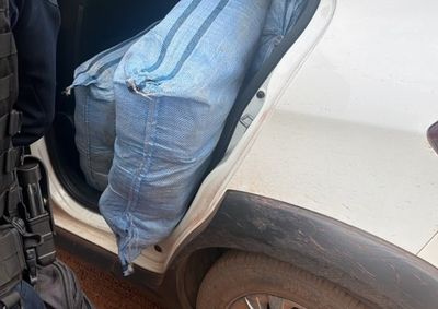 Droga foi encontrada em um Fiat Pulse abandonado durante fuga para uma &aacute;rea de mata