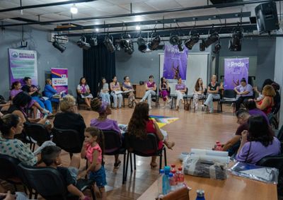 CRAM amplia palestras, rodas de conversa e atendimento durante a campanha Agosto Lil&aacute;s