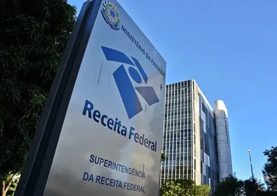 Mais de 521 mil contribuintes recebem o dinheiro nesta segunda-feira (31)