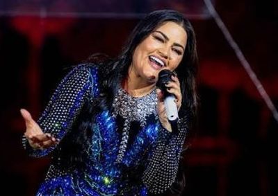 Cantora se apresenta ao lado de Mastruz com Leite no dia 2 de outubro