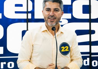 Durante debate da Rema TV, defendeu mais policiais, sa&uacute;de nos munic&iacute;pios e substitui&ccedil;&atilde;o de pontes de madeira