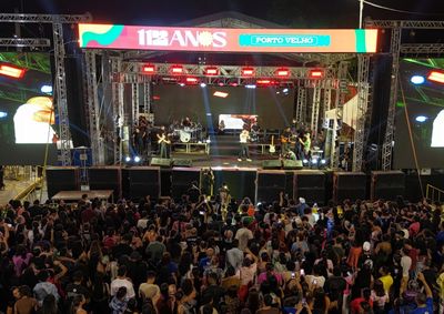 Noite Celebrar tamb&eacute;m teve show de Fernanda Lopes e abriu a programa&ccedil;&atilde;o de anivers&aacute;rio da capital