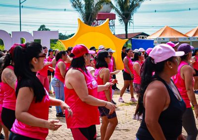 Evento come&ccedil;a &agrave;s 19h30, na Madeira-Mamor&eacute;, e integra programa&ccedil;&atilde;o do Outubro Rosa