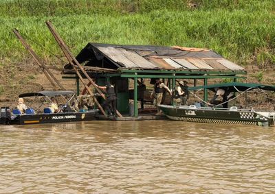 Opera&ccedil;&atilde;o com o Ibama tamb&eacute;m identificou outras 58 dragas j&aacute; inutilizadas durante fiscaliza&ccedil;&atilde;o em Rond&ocirc;nia