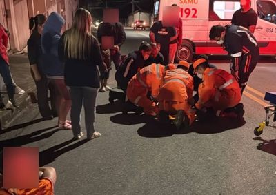 Ciclista chegou a desmaiar e foi socorrido com suspeita de traumatismo craniano