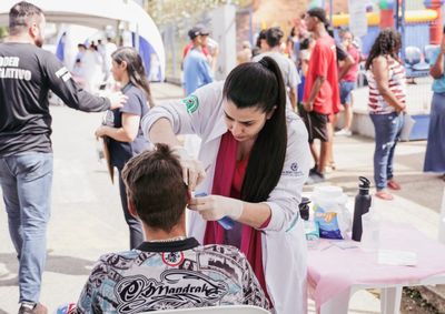 Al&eacute;m dos servi&ccedil;os de sa&uacute;de, ser&atilde;o disponibilizados emiss&atilde;o de IPTU, balc&atilde;o de empregos e divers&atilde;o para crian&ccedil;as