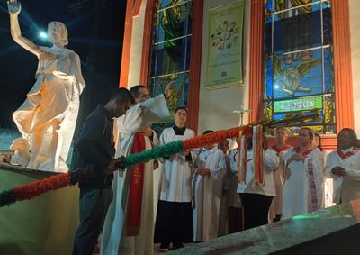 Celebra&ccedil;&otilde;es religiosas, confraterniza&ccedil;&otilde;es e quermesses fortalecem a identidade cultural do bairro