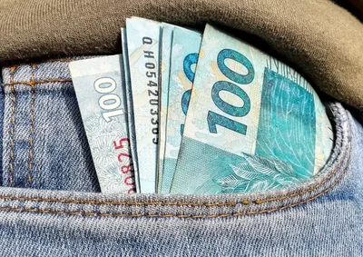 Ser&atilde;o contemplados os trabalhadores que possu&iacute;am saldo positivo em contas do fundo em 31 de dezembro de 2025