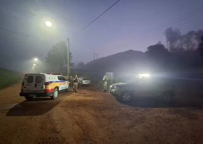Quadrilha levou carros de motoristas e assaltou posto de combust&iacute;veis&nbsp;