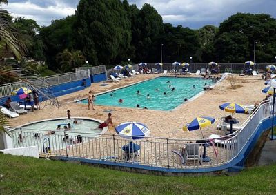 Cerca de 120 pessoas se encontravam no clube no momento da ocorr&ecirc;ncia, mas ningu&eacute;m percebeu o afogamento
