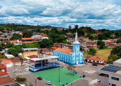 Evento celebra sabores da terra com culin&aacute;ria e atra&ccedil;&otilde;es musicais nos dois dias de festa