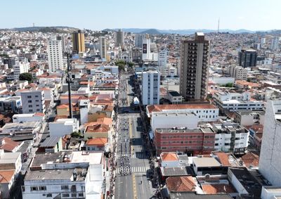 N&atilde;o haver&aacute; coleta de lixo e zona azul. Parques municipais estar&atilde;o abertos ao p&uacute;blico