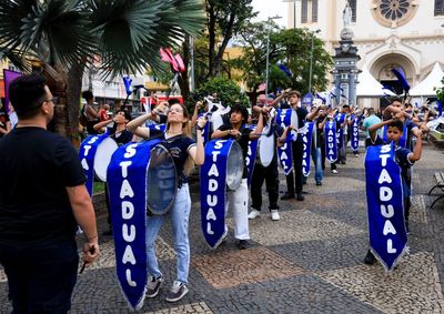 Solenidade de abertura teve presen&ccedil;a de autoridades municipais e comunidade escolar
