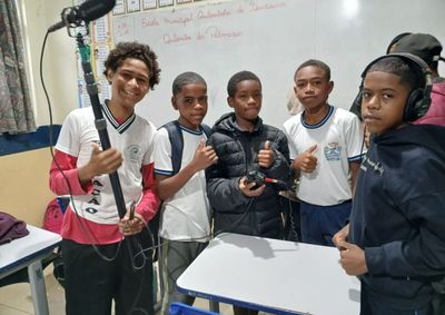 Projeto "Luz, C&acirc;mera, Educa&ccedil;&atilde;o" promove o protagonismo estudantil, ampliando o acesso a novas formas de aprendizagem e express&atilde;o art&iacute;stica.