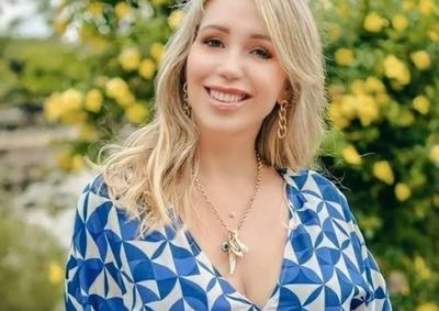 A autora de "As Estrelas Me Contaram" participar&aacute; da Mesa de Conversa "Friends, lovers e muito mais: literatura jovem, romance e vida real" 
