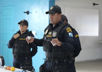 Reuni&atilde;o com os pais, abordou os perigos do uso desse tipo de material visando a preven&ccedil;&atilde;o de acidentes nas ruas 