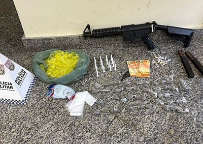 Material foi encontrado em uma casa abandonada no bairro Vila Esperan&ccedil;a