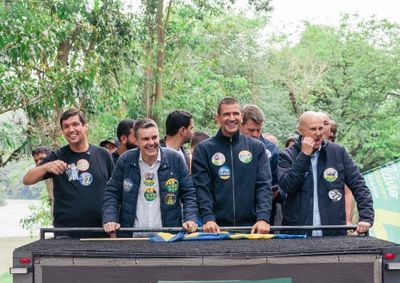 Candidato ao Governo do Rio afirma que se eleito vai criar o Balc&atilde;o Investe para agilizar a abertura e licenciamento de empresas no interior