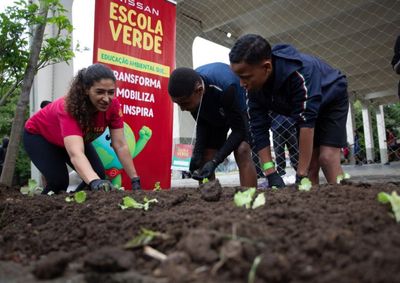 Com foco em coleta seletiva e oficinas para as comunidades, iniciativa amplia a atua&ccedil;&atilde;o nas escolas atingindo cerca de 800 estudantes