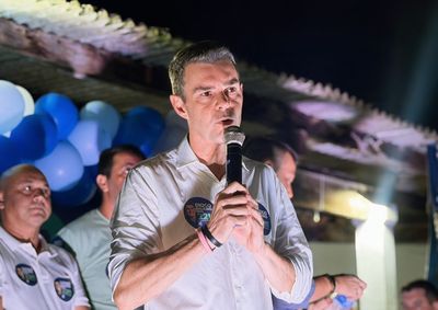 Ao lado de Kaio Marcio e Dona &Acirc;ngela, candidato destaca trabalho na sa&uacute;de do munic&iacute;pio e refor&ccedil;a compromisso de representar a regi&atilde;o  como deputado federal