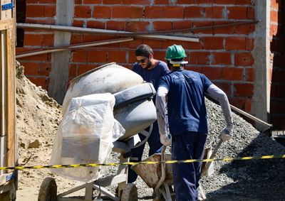 Ap&oacute;s a demoli&ccedil;&atilde;o da antiga estrutura, obra est&aacute; na fase de constru&ccedil;&atilde;o da alvenaria no Centro da cidade