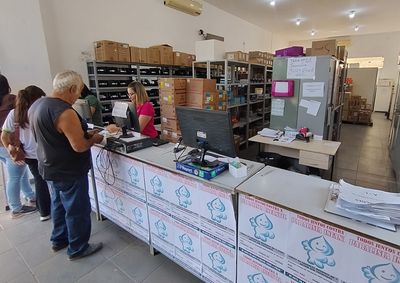 Servi&ccedil;o volta ao local original com estrutura ampliada e mais conforto para atender a popula&ccedil;&atilde;o que depende de medicamentos especializados