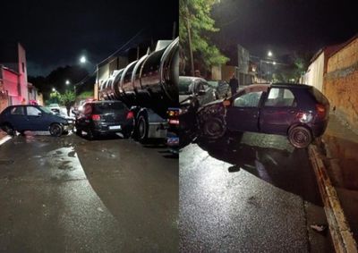 Acidente ocorreu na Avenida Ana Negri Gramani, na noite de ter&ccedil;a-feira (23); v&iacute;tima foi transferida para Piracicaba ap&oacute;s sofrer forte pancada na cabe&ccedil;a.