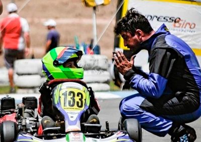 Piloto de Rio das Pedras disputa a 3&ordf; etapa da competi&ccedil;&atilde;o ao lado do filho Helton J&uacute;nior, no Aut&oacute;dromo ECPA, em Piracicaba