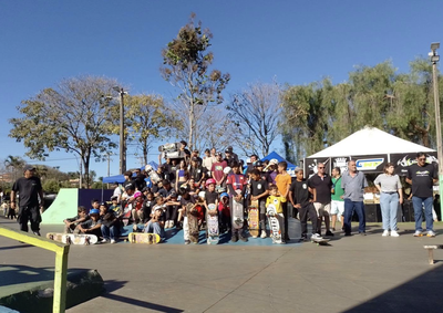 Atletas do Movimento Skate RDP representam o munic&iacute;pio no Street Skate Fair, em Fartura (SP)