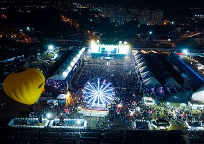 Evento segue at&eacute; 22 de agosto, no Unileste, com shows de grandes nomes da m&uacute;sica, rodeio e atra&ccedil;&otilde;es para o p&uacute;blico