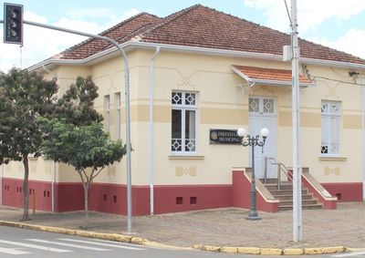 Inscri&ccedil;&otilde;es come&ccedil;aram nesta quinta-feira (10) e seguem at&eacute; 13 de outubro; candidatos tamb&eacute;m receber&atilde;o vale-alimenta&ccedil;&atilde;o de R$ 1.100
