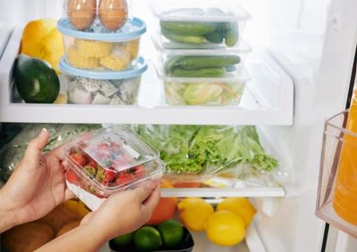 Saiba como armazenar itens comuns do dia a dia para ajudar a conservar os alimentos por mais tempo e evitar desperd&iacute;cios