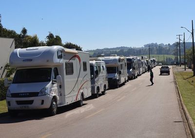 Trata-se da maior caravana de trailers e motorhomes do Brasil, que visitar&aacute; 10 cidades at&eacute; o dia 21 deste m&ecirc;s