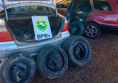 Carga era transportada em dois carros com placas do Paraguai e seria levada at&eacute; Toledo
