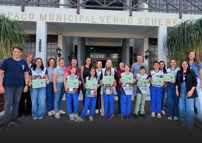 Estudantes do quarto e quinto ano da Escola Marechal Deodoro foram reconhecidos por projetos apresentados na feira realizada em Londrina