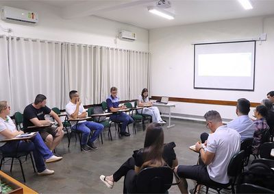 A presta&ccedil;&atilde;o de contas do primeiro semestre da entidade tamb&eacute;m foi feita aos diretores