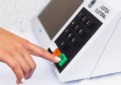 Procedimento &eacute; destinado a quem estar&aacute; fora do domic&iacute;lio eleitoral durante o primeiro e o segundo turno