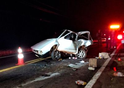 Motorista de 18 anos foi preso ap&oacute;s teste do etil&ocirc;metro apontar 0,27 mg/L de &aacute;lcool; colis&atilde;o deixou uma v&iacute;tima em estado grave