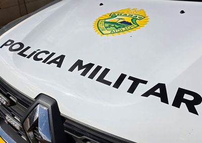 Janela dos fundos foi danificada durante a a&ccedil;&atilde;o; entre os itens levados est&atilde;o motosserra, televis&atilde;o, carregador e furadeira