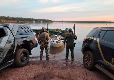 A&ccedil;&atilde;o do BPFron e da Pol&iacute;cia Federal ocorreu na comunidade de S&atilde;o Vicente Chico; suspeitos fugiram para uma &aacute;rea de mata