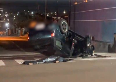 Homem foi baleado na cabe&ccedil;a, ejetado do ve&iacute;culo e morreu no local
