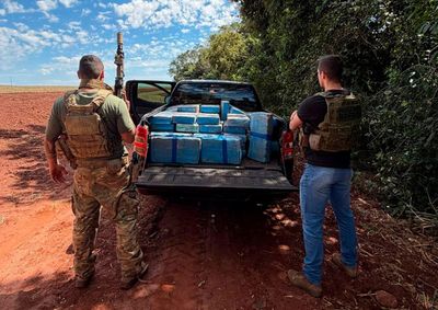 Droga foi localizada ap&oacute;s dois motociclistas fugirem de abordagem policial; preju&iacute;zo estimado ao crime &eacute; de R$ 1,257 milh&atilde;o